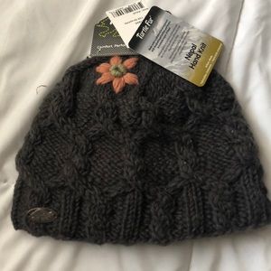 Never been worn toboggan!